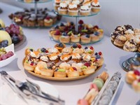 cafe wine barin qvb - 2