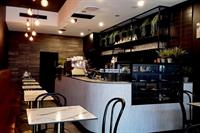 step into wollongong's favourite - 2