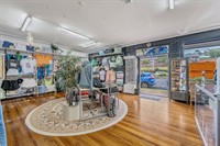 surf skate retail store - 3