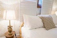 stylish guesthouse for sale - 2