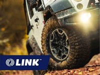 established specialist 4wd touring - 1