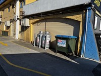 two retail shops for - 3