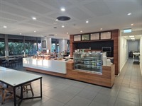 perth uni cafe top - 1