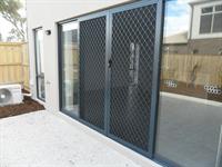 lucrative flyscreen business for - 3