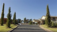 leasehold for sale young - 1