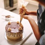thriving celebration cake business - 1