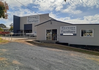 long-established furniture retailer toowoomba - 1