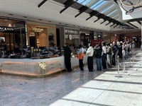 premium shopping centre franchise - 1