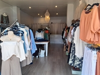 retail business burleigh heads - 1