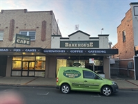 thriving award-winning bakery café - 2