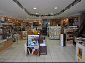 commercial space aubagne for