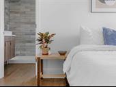 16 rooms modern hotel