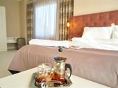 45 room hotel with