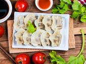 chinese dumpling restaurant busy