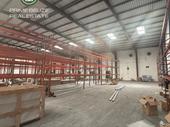 32 000 sq ft