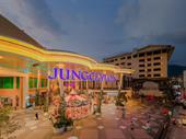 prime location restaurant for
