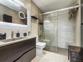 independent installer of frameless