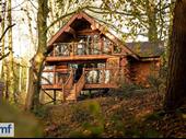 luxurious log cabin holiday