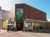 high street cafe takeaway