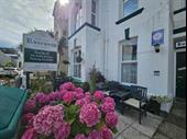charming 8-bedroom guest house