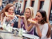 delicious franchise pizza shop