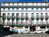 cafe hotel restaurant superbagneres