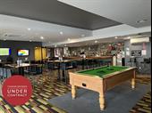 thriving sunshine coast hotel