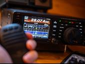 radio satellite communications dealer