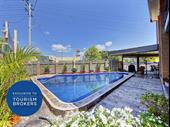 large profitable leasehold motel