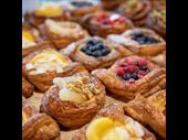 popular north melbourne cafe
