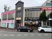 excellent exposure retail office