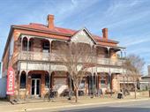 hotel central riverton lease