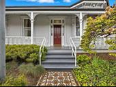 prime location residence with