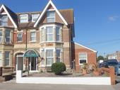 immaculate freehold guest house