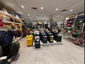 established luggage retailer online