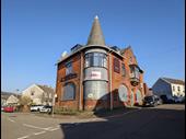swansea desirable suburb pub
