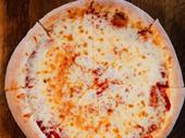 busy location pizza restaurant