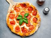 pizzeria with low rent