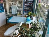 well established beauty clinic