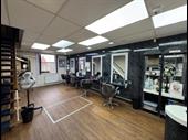 leasehold unisex hair salon