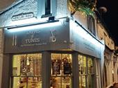 popular stylish lucrative restaurant