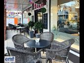 café coffee shop for