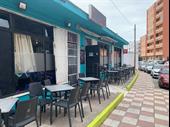 established sports drinks bar