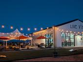 lakeside winery tasting room