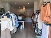 retail business burleigh heads