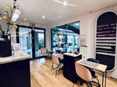 established beauty salon prime