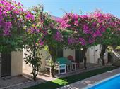 hotel boutique for sale