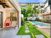 charming 14 room hotel