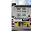 buzzing retail opportunity modern