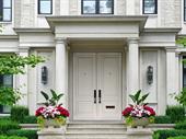door supplier 750k revenue